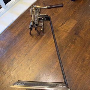 Estate style Stand Up Wine Opener Grape Motif Heavy Metal Table Mount